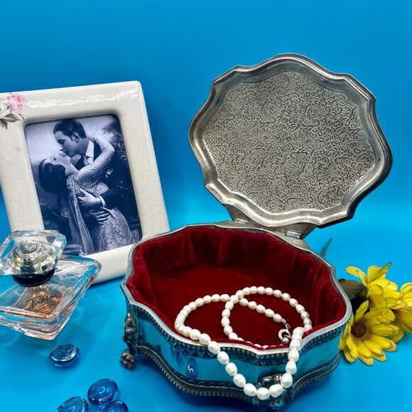 SOLD***Jewelry Box, trinket box, vintage silver-plated Dieu Et Mon Droit - Picture 14 of 14